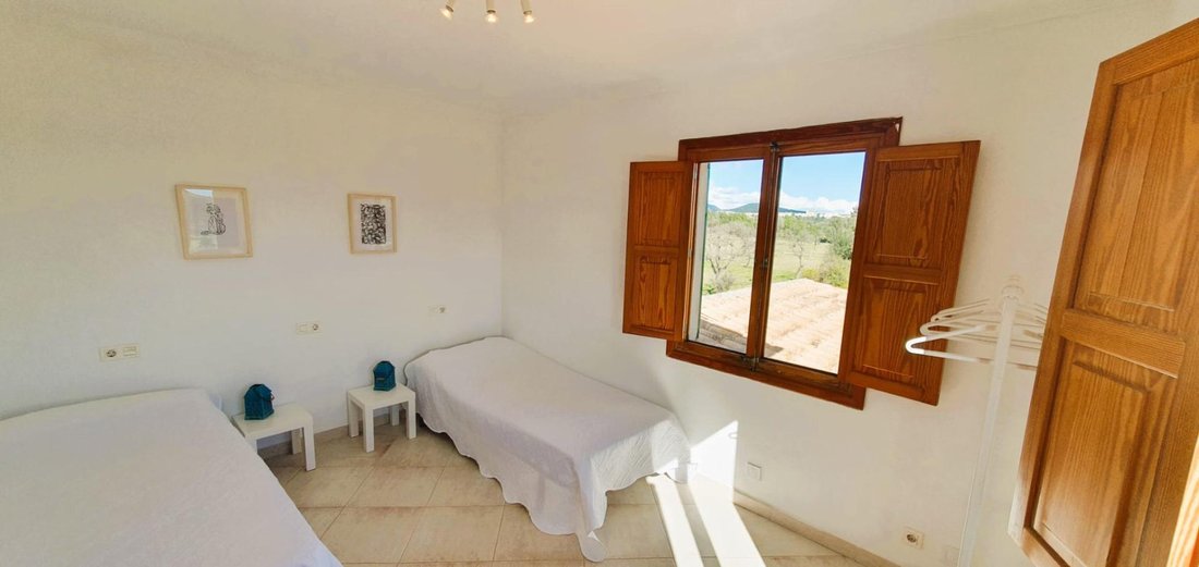 Country House in Selva, Balearic Islands, Spain 4 - 16837703