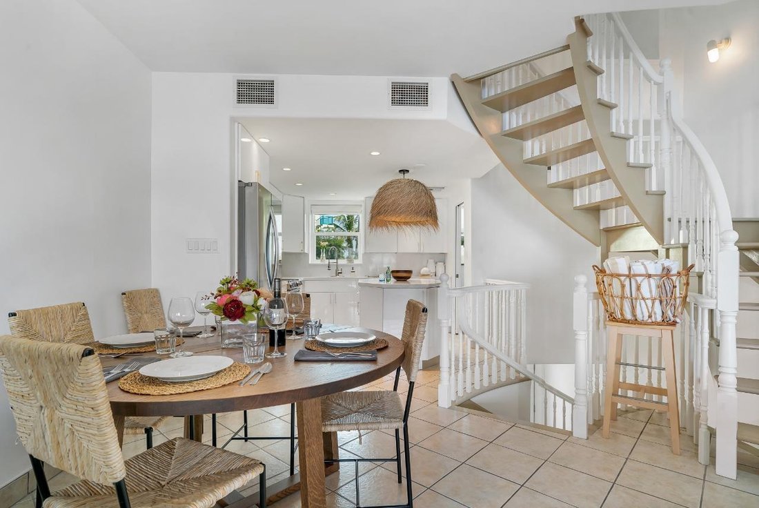 Condo in The Bight Settlement, Caicos Islands, Turks and Caicos Islands 4 - 16837740