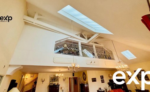 Castle for Sale in Laval, Pays de la Loire, France