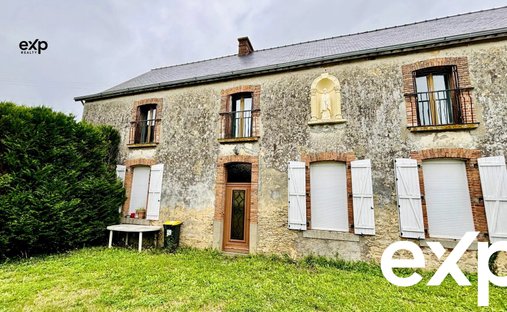 Castle for Sale in Laval, Pays de la Loire, France