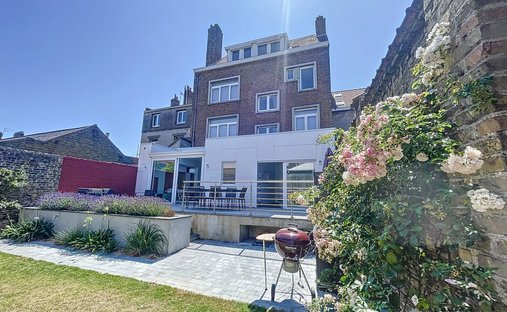 Castle for Sale in Dunkirk, New York, United States