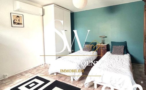 Castle for Sale in Arras, Hauts-de-France, France