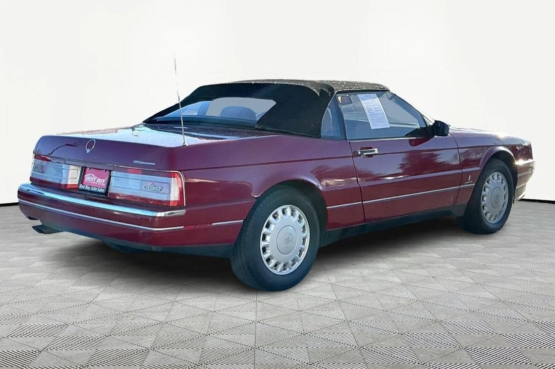 Cabriolet in Moses Lake, WA, United States 2 - 16331979