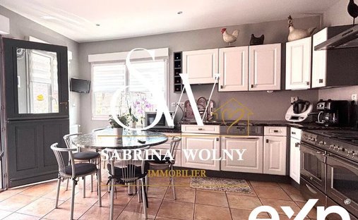 Castle for Sale in Arras, Hauts-de-France, France