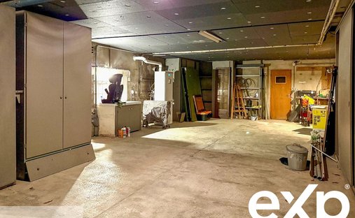 Castle for Sale in Forcalquier, Provence-Alpes-Côte d'Azur, France