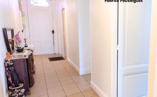 Castle for Sale in Fargues-Saint-Hilaire, Nouvelle-Aquitaine, France