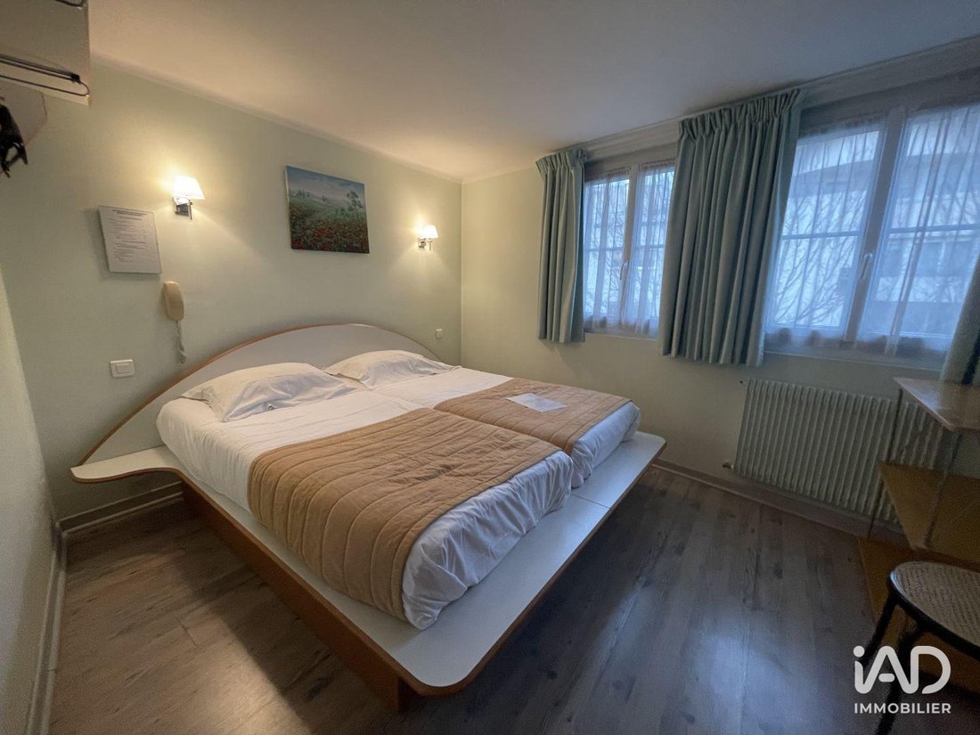 Grammont, Tours, France 1 - 16839735