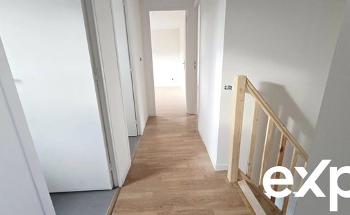 Castle for Sale in Bons-en-Chablais, Auvergne-Rhône-Alpes, France