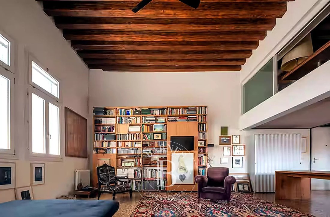 Apartment in Saint Paul, Venice, Italy 2 - 16831671