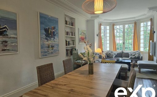 16th C Castle With Outbuildings, Perfectly Renovated