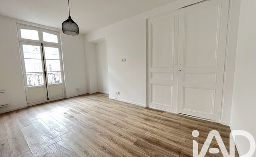 Manor House And Its Annexes Near Deauville