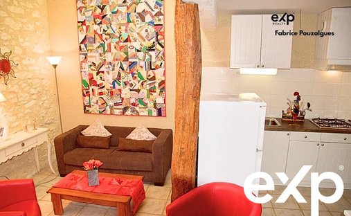 The Noble Chartreuse With Swimming Pool And Pigeoneer