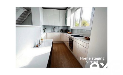 Castle for Sale in Bons-en-Chablais, Auvergne-Rhône-Alpes, France - 4