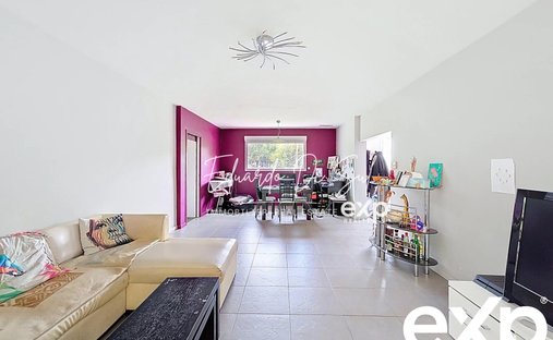 Castle for Sale in Mérignac, Nouvelle-Aquitaine, France