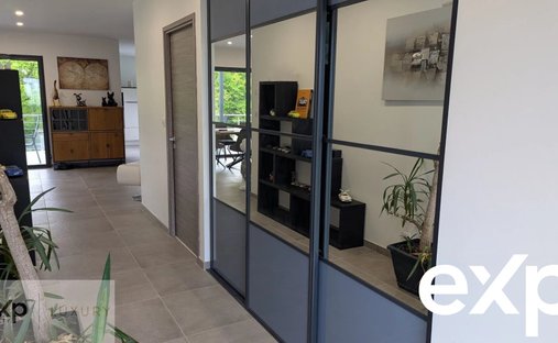 Castle for Sale in Périgueux, Nouvelle-Aquitaine, France