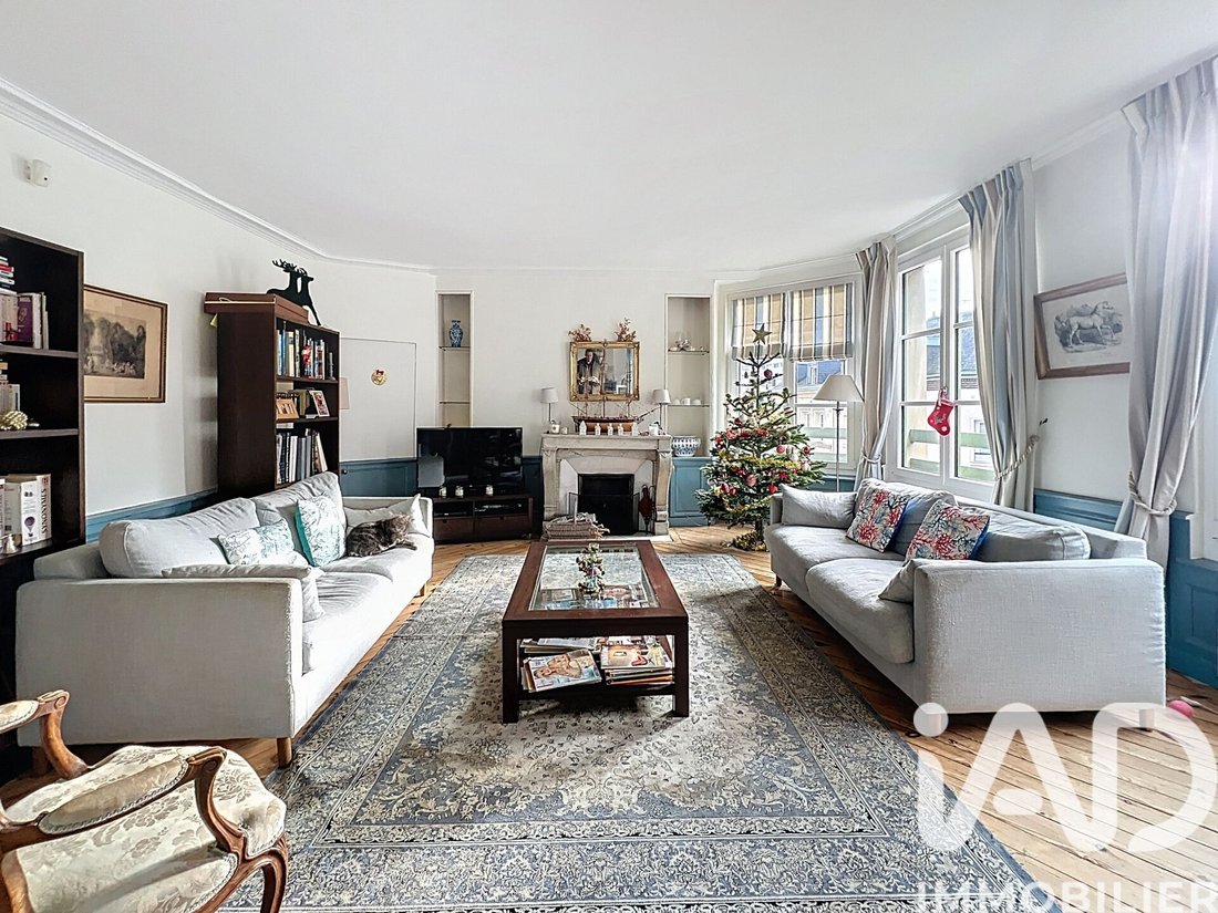 Apartment in Vieux Marché-Cathédrale, Rouen, France 1 - 16839727