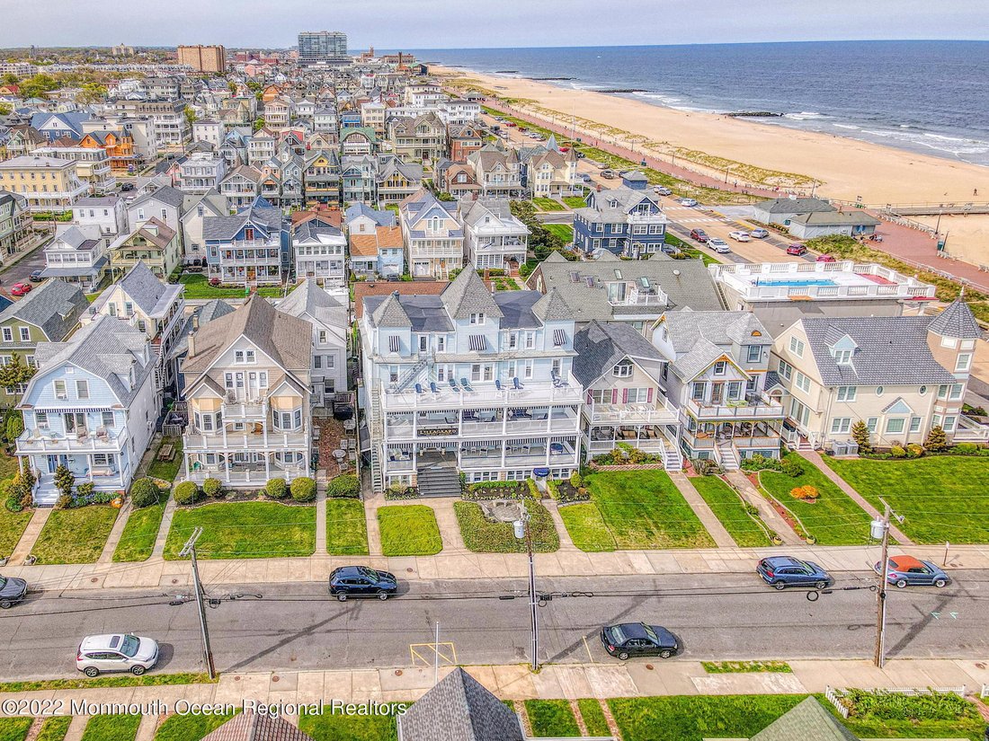 House in Ocean Grove, New Jersey, United States 3 - 16831152