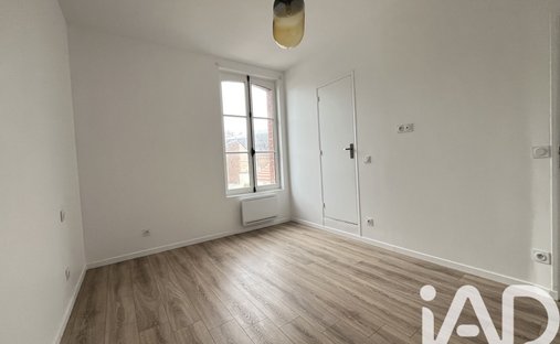 Manor House And Its Annexes Near Deauville