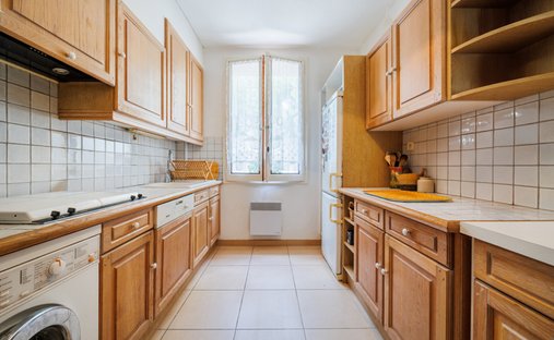 Castle for Sale in Cassis, Provence-Alpes-Côte d'Azur, France