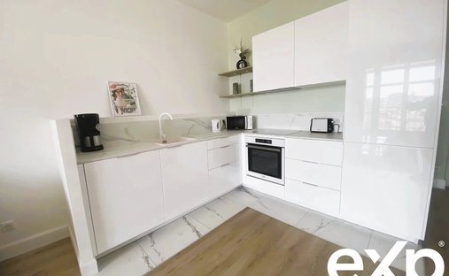 Château With Two Gîtes And Reception Hall.