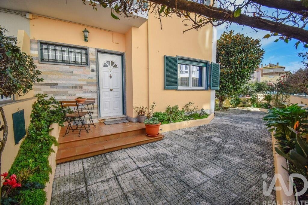 House in Algueirao-Mem Martins, Lisbon, Portugal 3 - 16838968