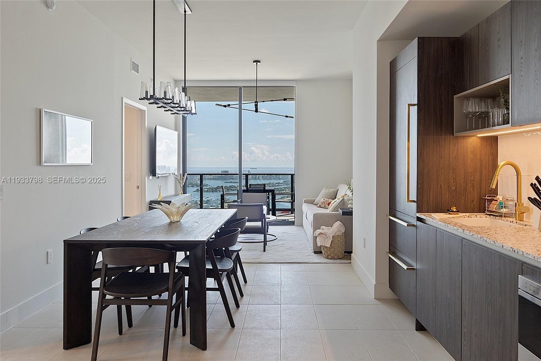 Condo in Miami, Florida, United States 3 - 16837826