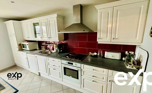 Castle for Sale in Laval, Pays de la Loire, France