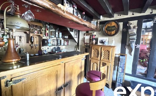 For Sale Dpt Eure (27) Near Pacy Sur Eure Moulin 353 M2 With Swimming Pool On Land Of 5542 M2 On The