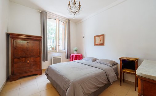 Castle for Sale in Cassis, Provence-Alpes-Côte d'Azur, France