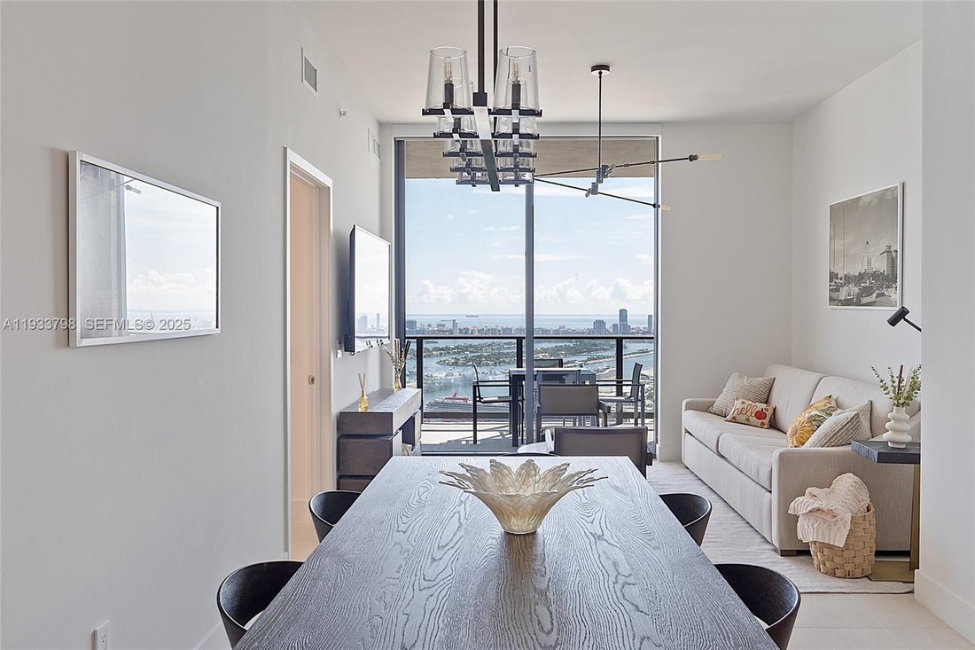 Condo in Miami, Florida, United States 5 - 16837826