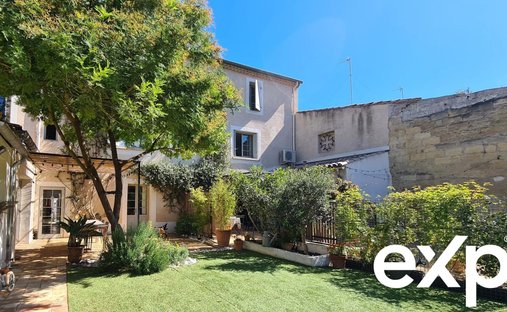 Castle for Sale in Pézenas, Occitanie, France