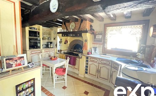 For Sale Dpt Eure (27) Near Pacy Sur Eure Moulin 353 M2 With Swimming Pool On Land Of 5542 M2 On The