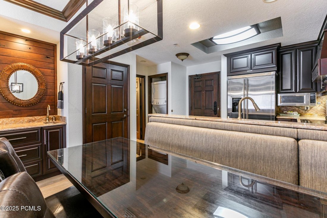 Condo in Park City, Utah, United States 3 - 16830276