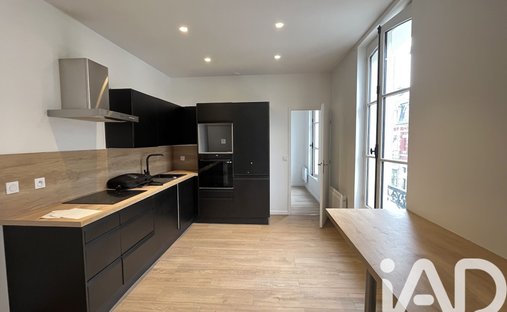 Manor House And Its Annexes Near Deauville