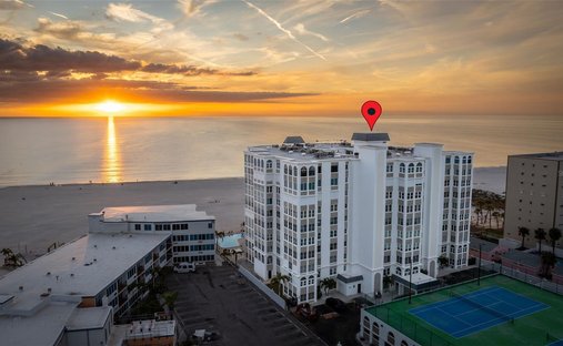 Condo in St. Pete Beach, Florida, United States 1
