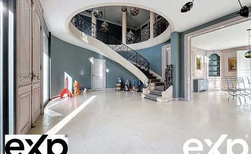 For Sale Dpt Eure (27) Near Pacy Sur Eure Moulin 353 M2 With Swimming Pool On Land Of 5542 M2 On The