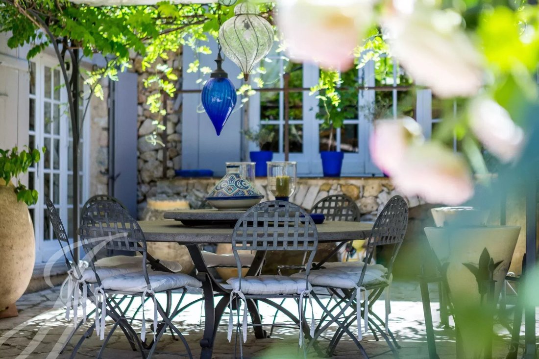 House in Opio, Provence-Alpes-Côte d'Azur, France 4 - 16831590