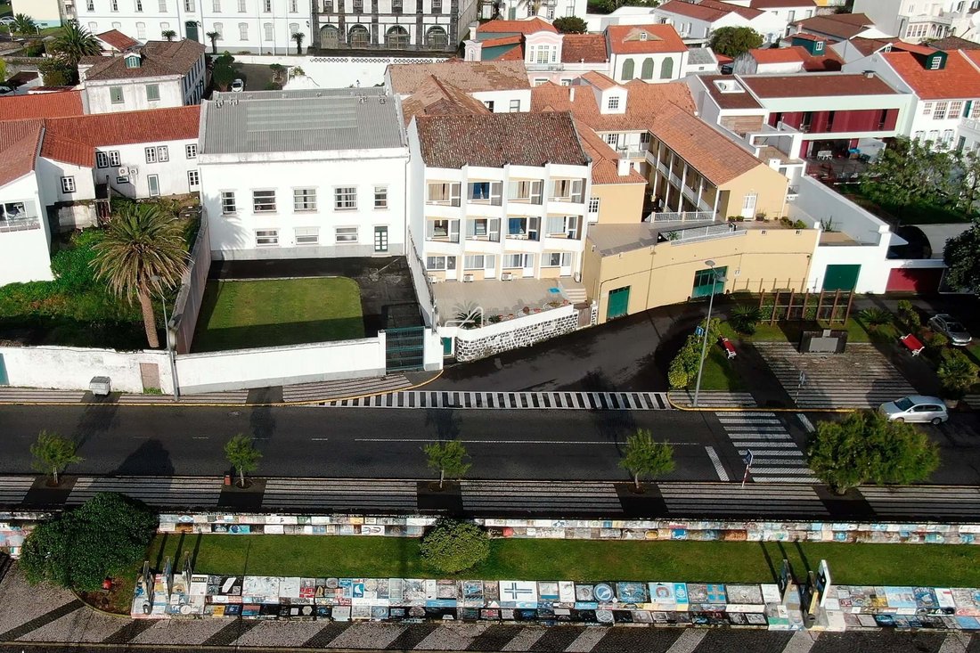 House in Horta (Matriz), Azores, Portugal 1 - 16832234