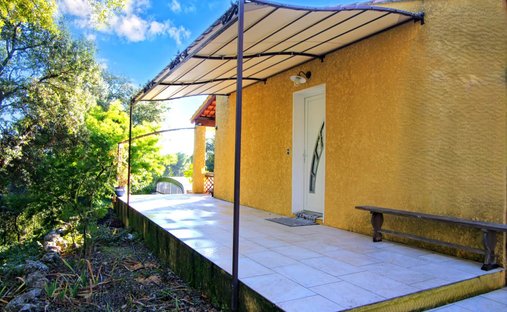 Chateau In Provence With Guest House And 13 Ha Land