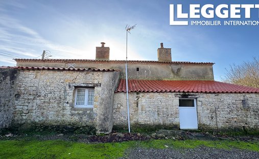 House in Saint-Vincent-sur-Jard, Pays de la Loire, France 1