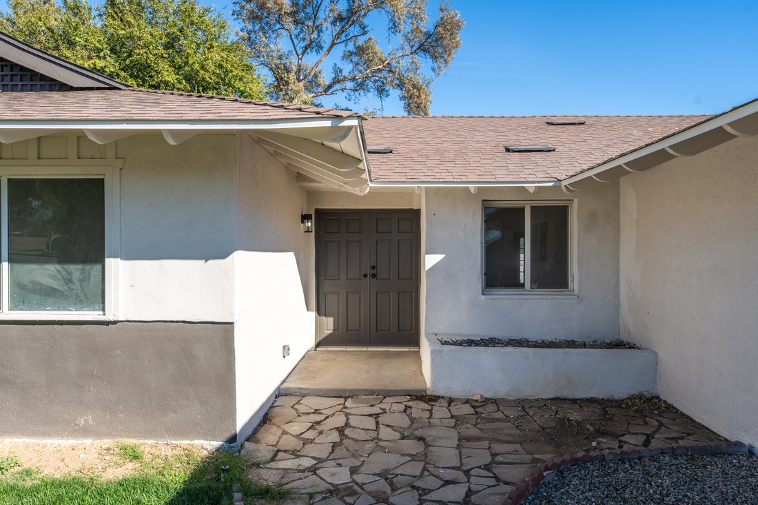 House in Rialto, California, United States 3 - 16832337