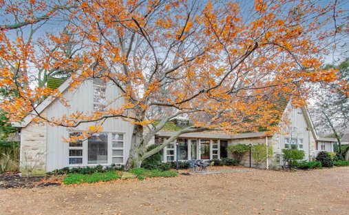 House in Winnetka, Illinois, United States 1