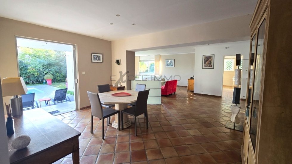 Villa in Centre Ville, Carqueiranne, France 3 - 16831313