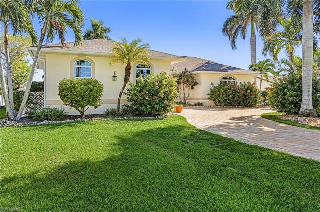 House in Cape Coral, Florida, United States 4 - 16837913