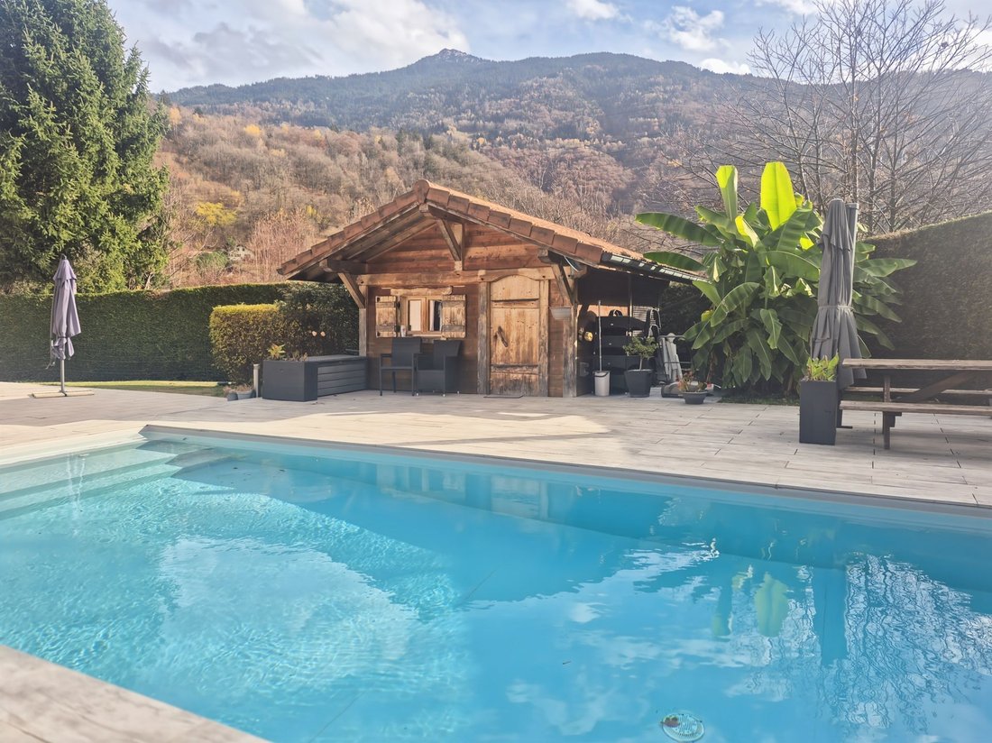 House in Cesarches, Auvergne-Rhône-Alpes, France 1 - 16834603