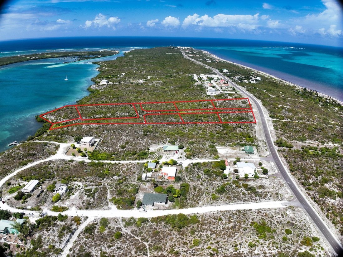 Land in Cockburn Town, Turks Islands, Turks and Caicos Islands 2 - 16833442