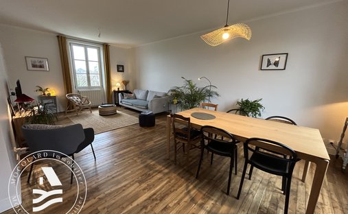 Castle for Sale in Auray, Brittany, France