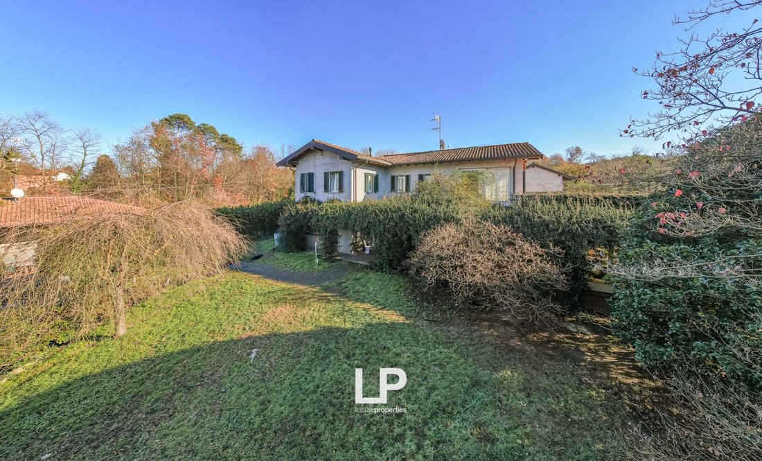 Villa in Sesto Calende, Lombardy, Italy 2 - 16836912