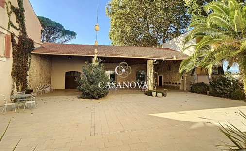 Castle for Sale in Béziers, Occitanie, France