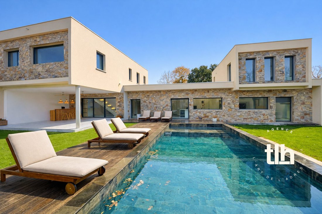 House in Assas, Occitania, France 1 - 16831226